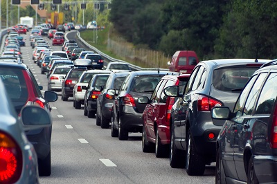 highway full of traffic